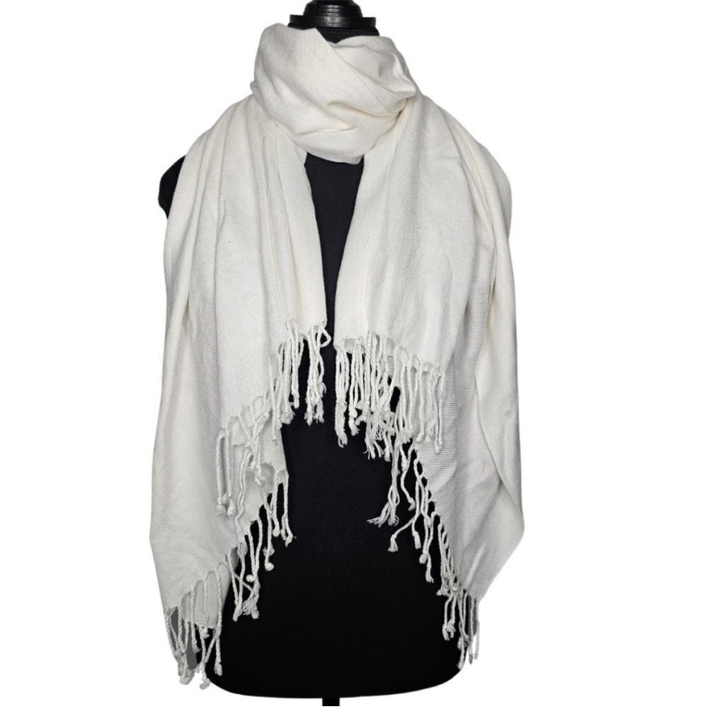 Women's Snow White Pashmina/Wrap, One Size
